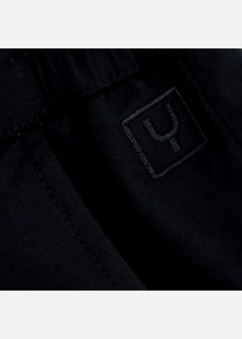 Quần Tây Casual Mềm Mại Non-Iron 010 Đen - YaMe.vn