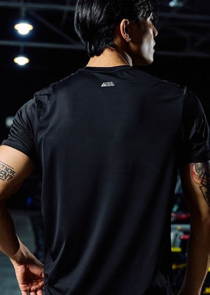 Áo Thun Cổ Tròn Tay Ngắn The Trainer 001 Đen