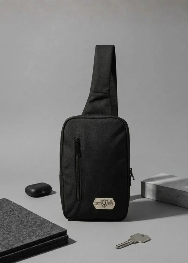 Túi Đeo Sling Bag Chống Sốc Khởi Nguyên 008 Đen