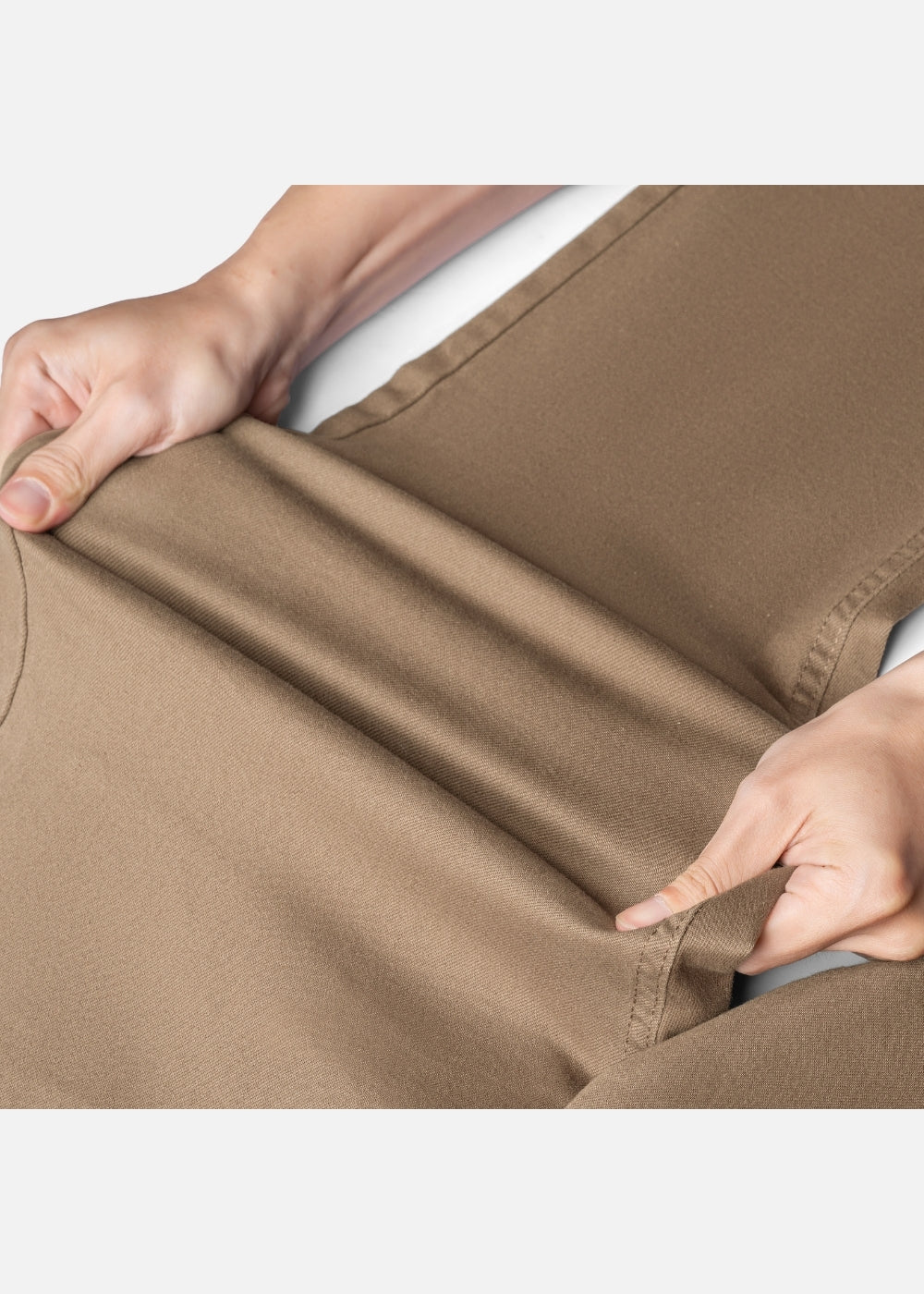 Quần Jeans Regular Fit Mềm Co Giãn Multi Color Jean 001 Nâu Nhạt