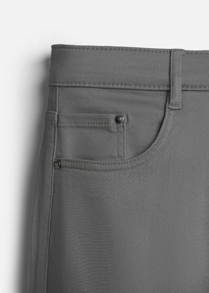 Quần Jeans Regular Fit Mềm Co Giãn Multi Color Jean 001 Xám