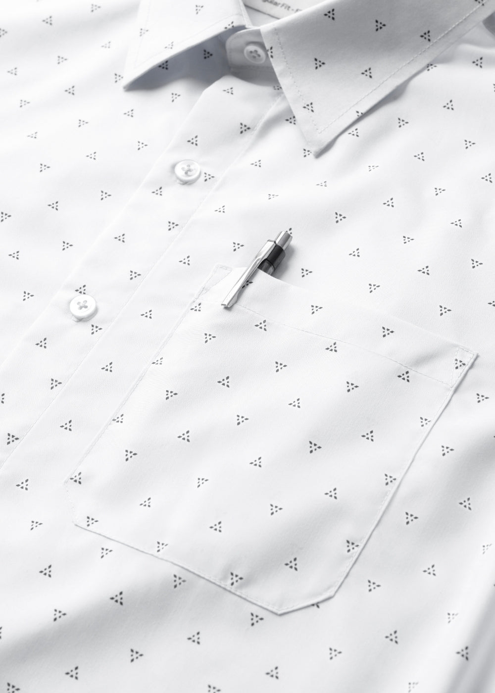 Áo Sơ Mi Tay Ngắn Siêu Mịn Seventy Seven 060 Trắng