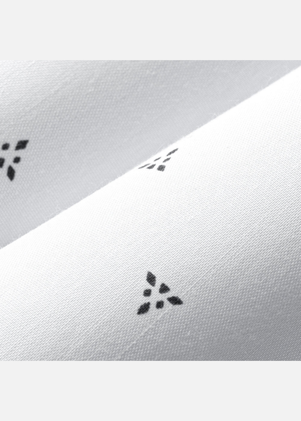 Áo Sơ Mi Tay Ngắn Siêu Mịn Seventy Seven 060 Trắng