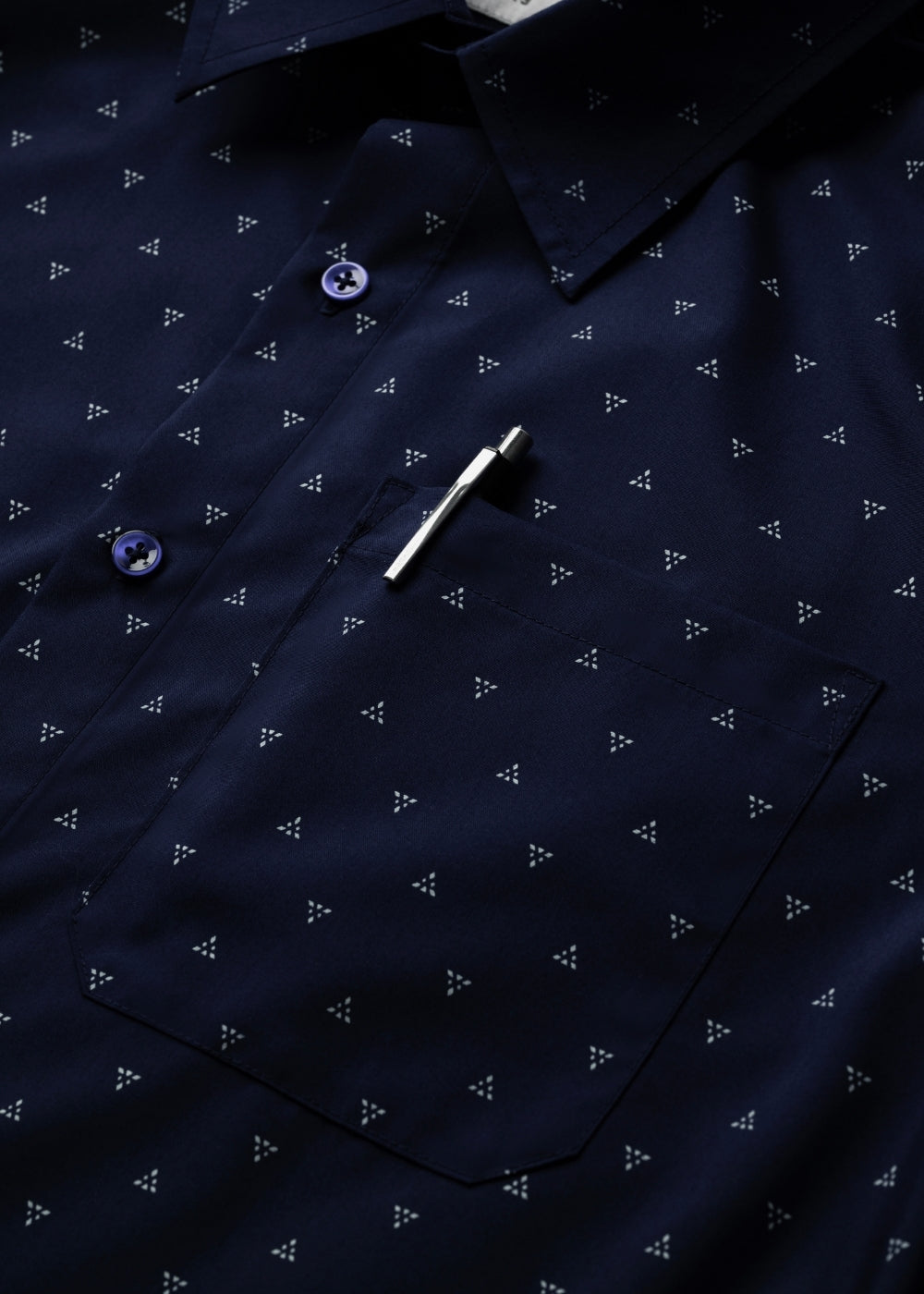 Áo Sơ Mi Tay Ngắn Siêu Mịn Seventy Seven 060 Xanh Dương Đậm