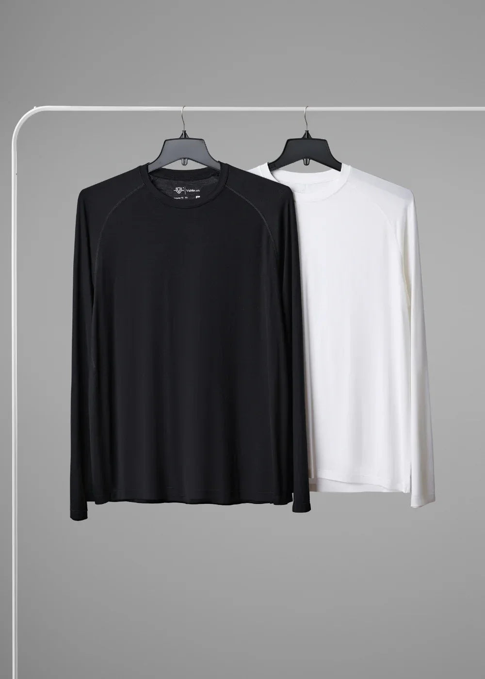 Áo Thun Tay Dài CloudTouch™ Siêu Mềm Mịn Tay Xỏ Ngón The Homebody 001 Trắng