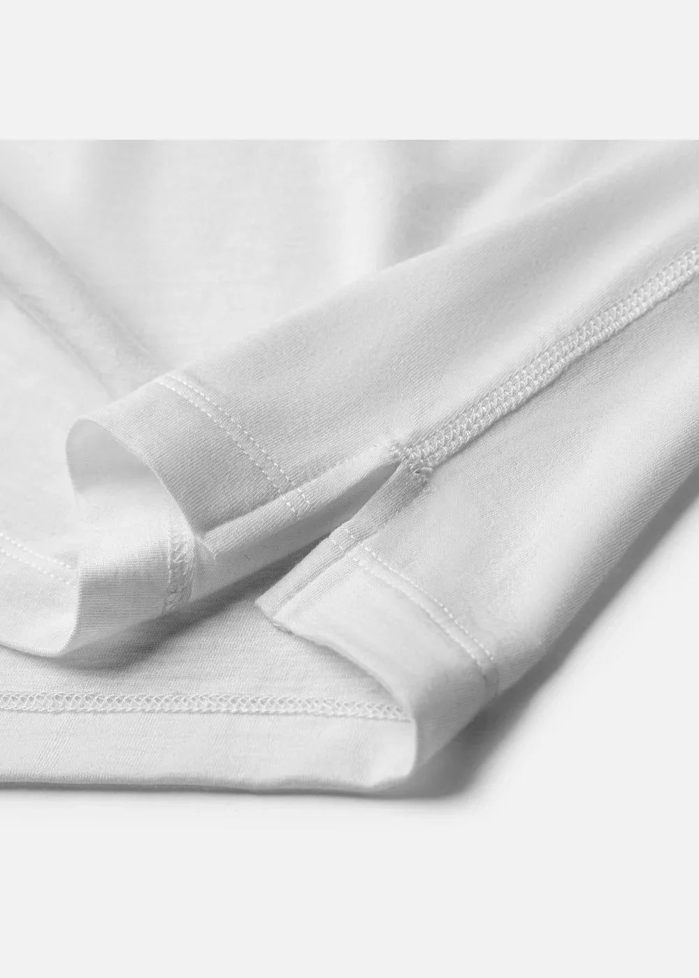 Áo Thun Tay Dài CloudTouch™ Siêu Mềm Mịn Tay Xỏ Ngón The Homebody 001 Trắng