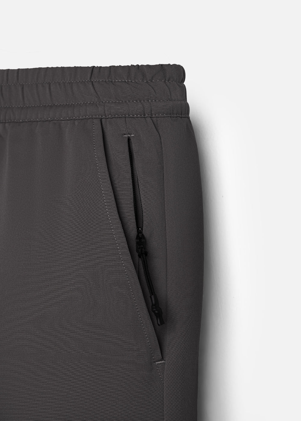 Quần Jogger Dù Co Giãn Mềm Mịn The Minimalist 003 Nâu Đậm