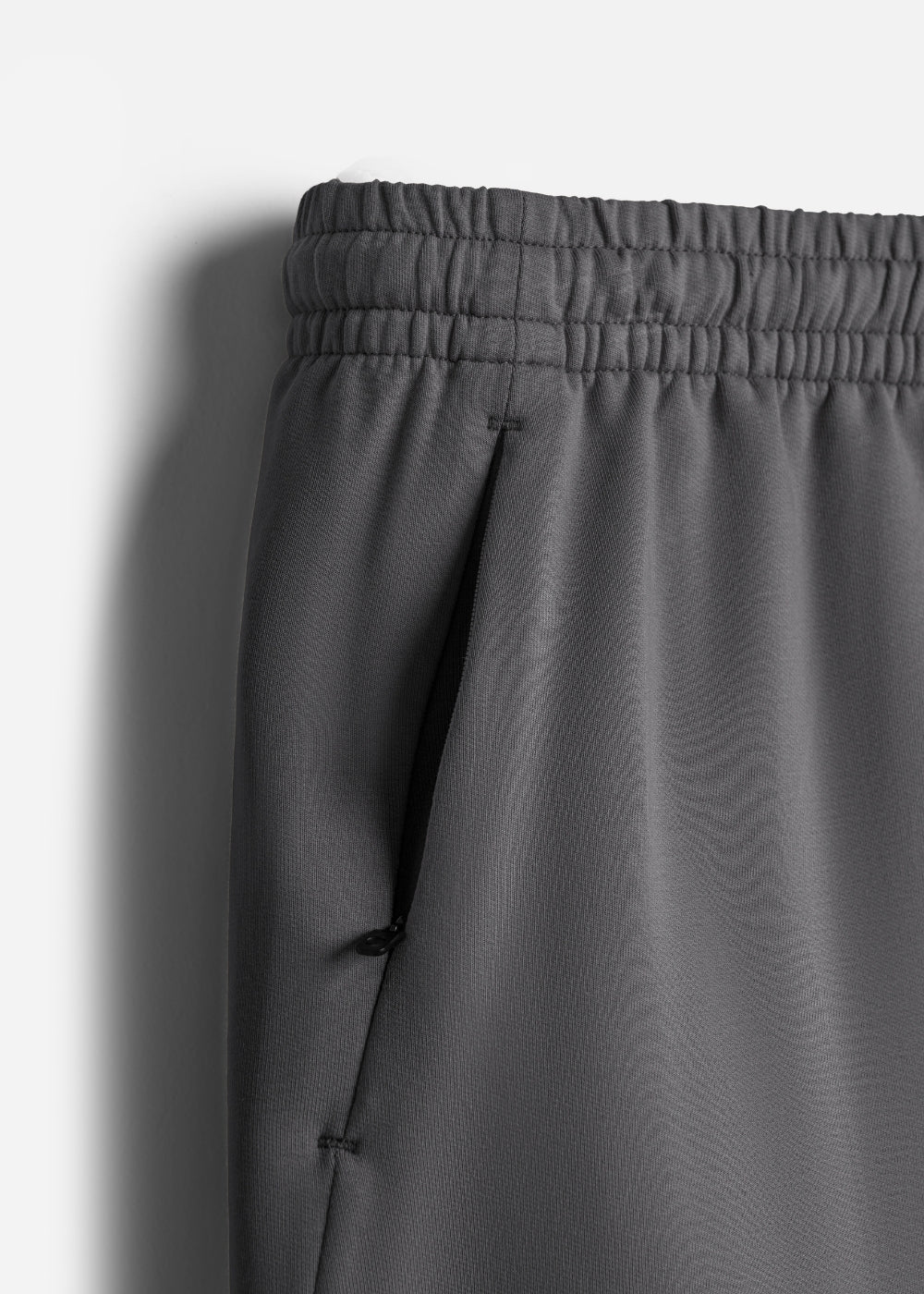 Quần Short Thun Mềm Mịn Mát The Minimalist 012 Xám Đậm