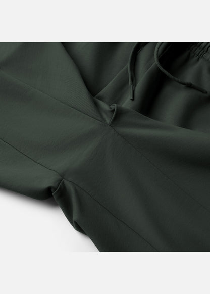 Quần Short Thun Mềm Mịn Mát The Minimalist 012 Xanh Lá Đậm