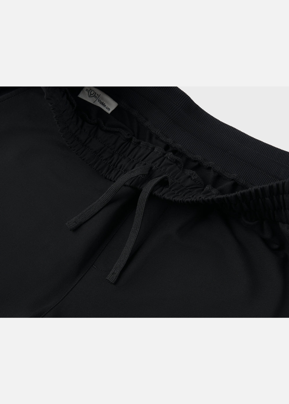 Quần Đùi Easy Pant IceVibes™ Vải Tản Nhiệt Chạm Mát Lạnh The Minimalist 033 Màu Đen 99 Dáng Vừa Vặn F3