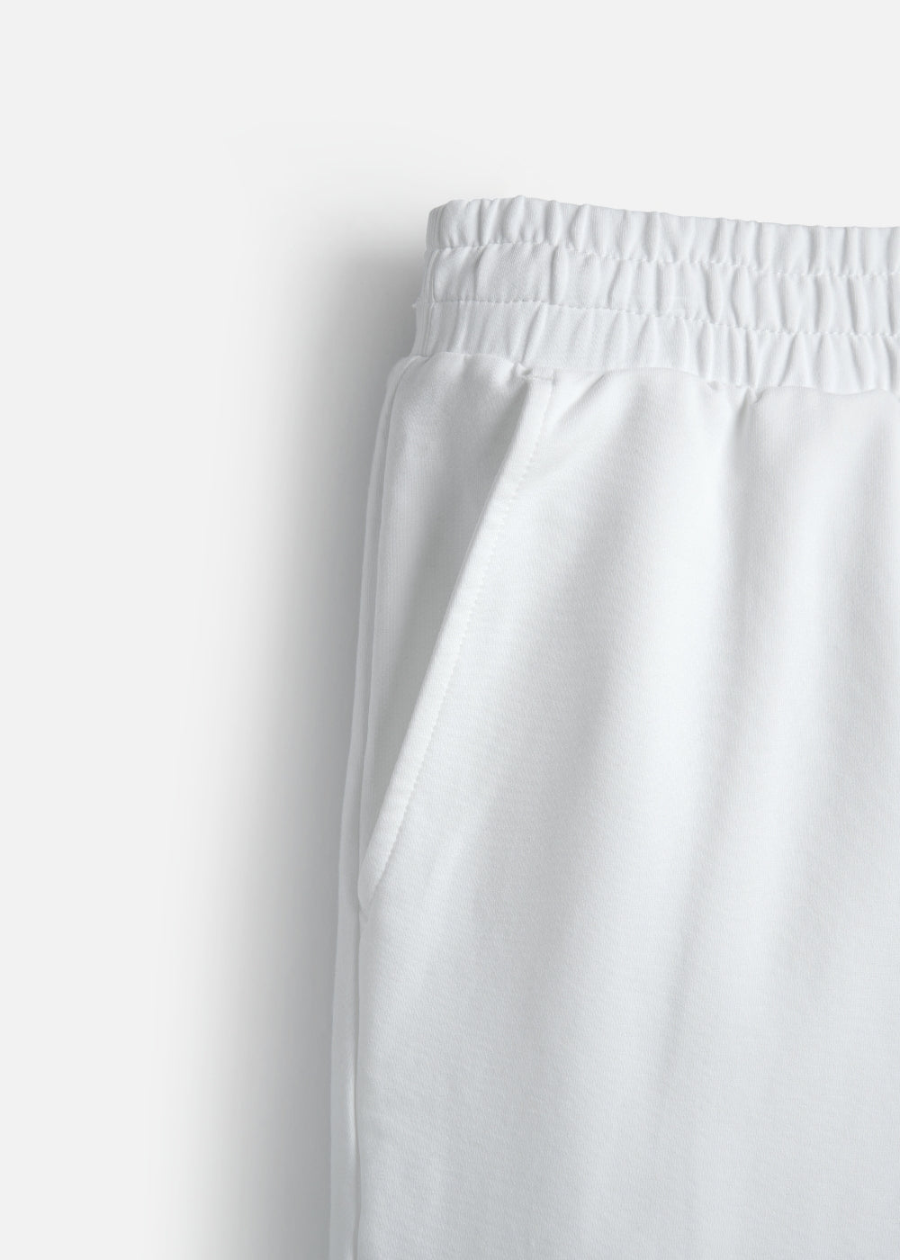 Quần Đùi Easy Pant IceVibes™ Vải Tản Nhiệt Chạm Mát Lạnh The Minimalist 033 Màu Trắng 11 Dáng Vừa Vặn F3