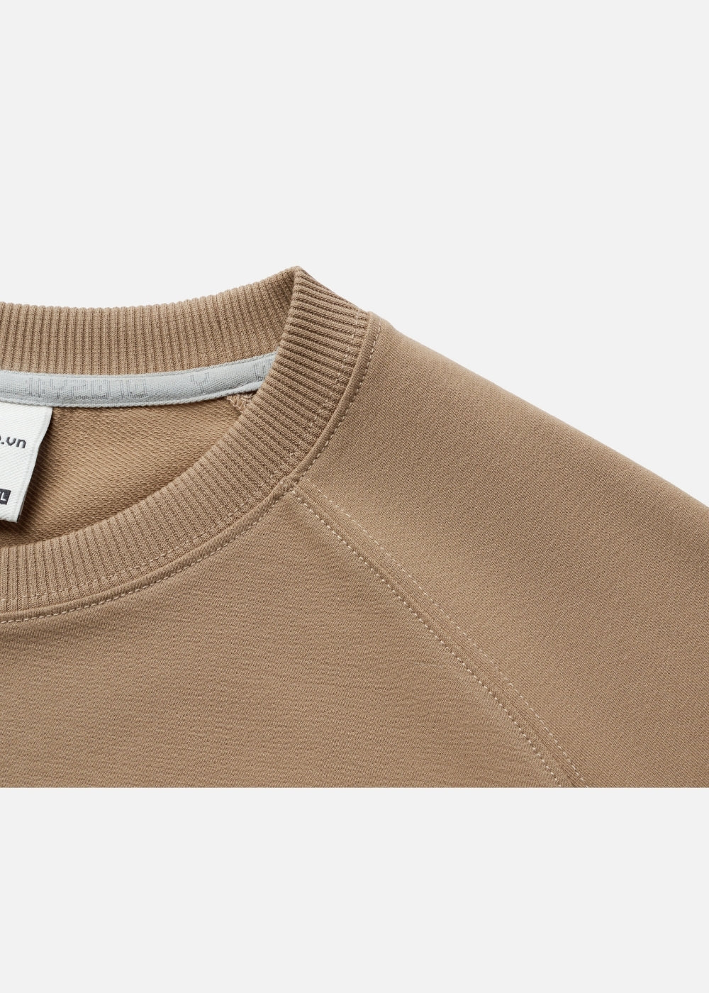 Áo Thun Boxy Raglan Hack Dáng CloudTouch™ In Nổi 3D The No Style 204 Nâu