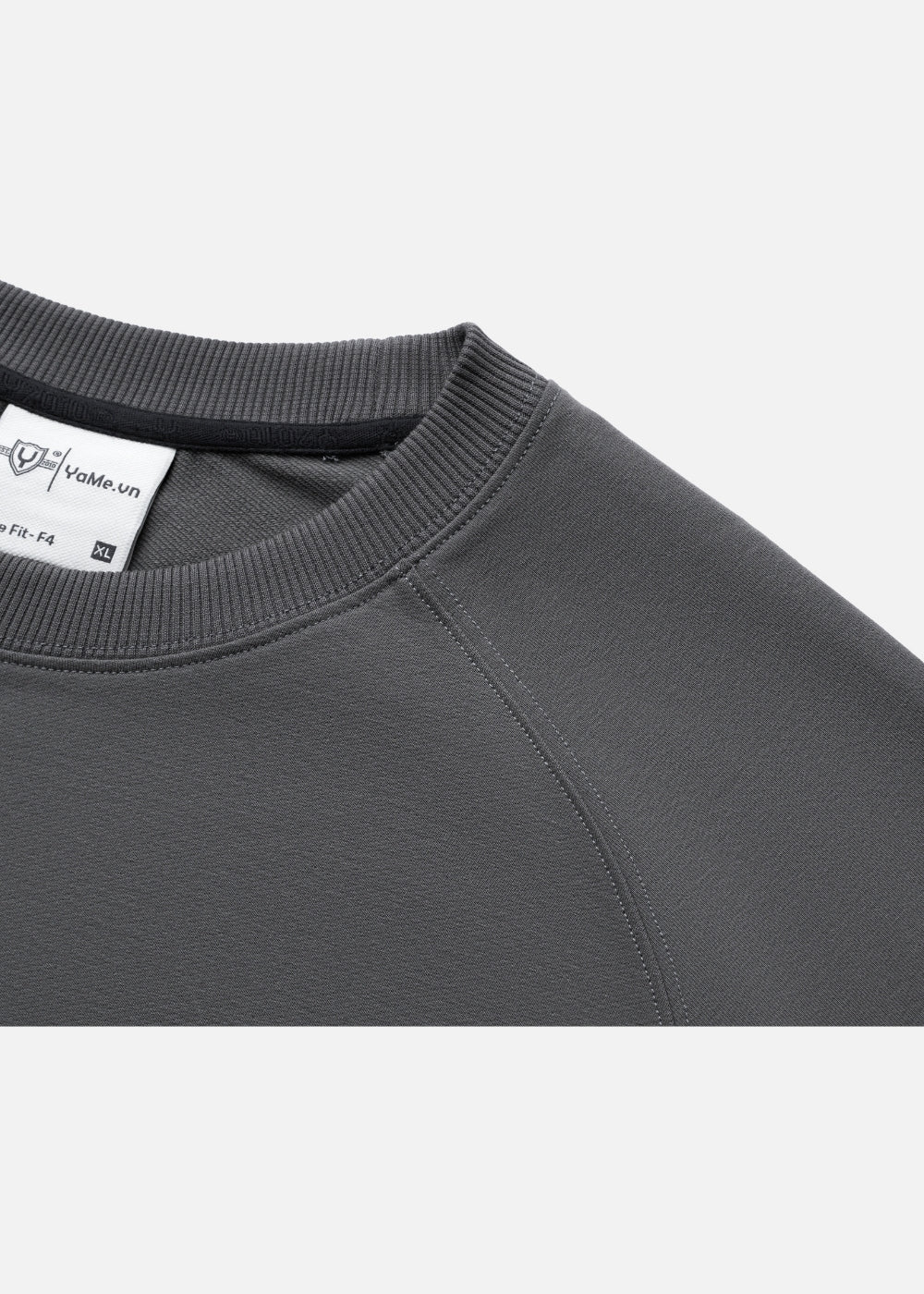 Áo Thun Boxy Raglan Hack Dáng CloudTouch™ In Nổi 3D The No Style 204 Xám Đậm