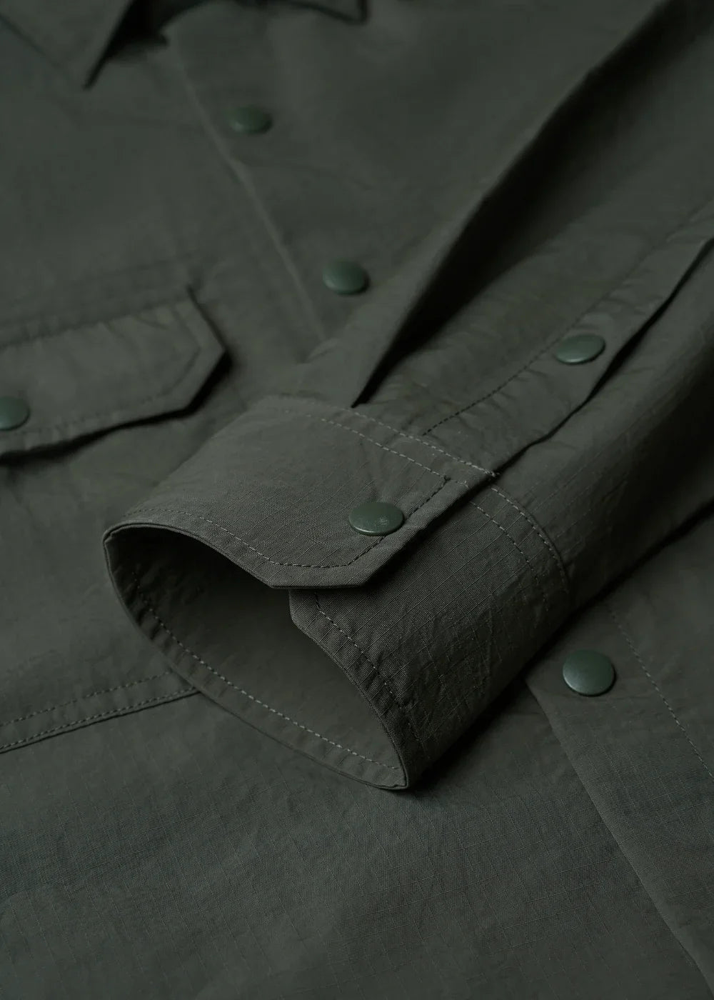 Áo Sơ Mi Khoác RainShield™ Vải Ripstop Bền Trượt Nước The No Style 228 Xanh Lá Đậm