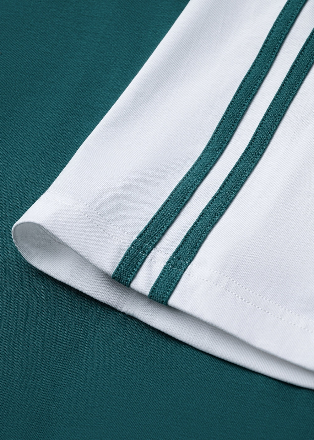 Áo Polo Raglan Mát Mềm Mại The No Style 240 Xanh Lá Trắng