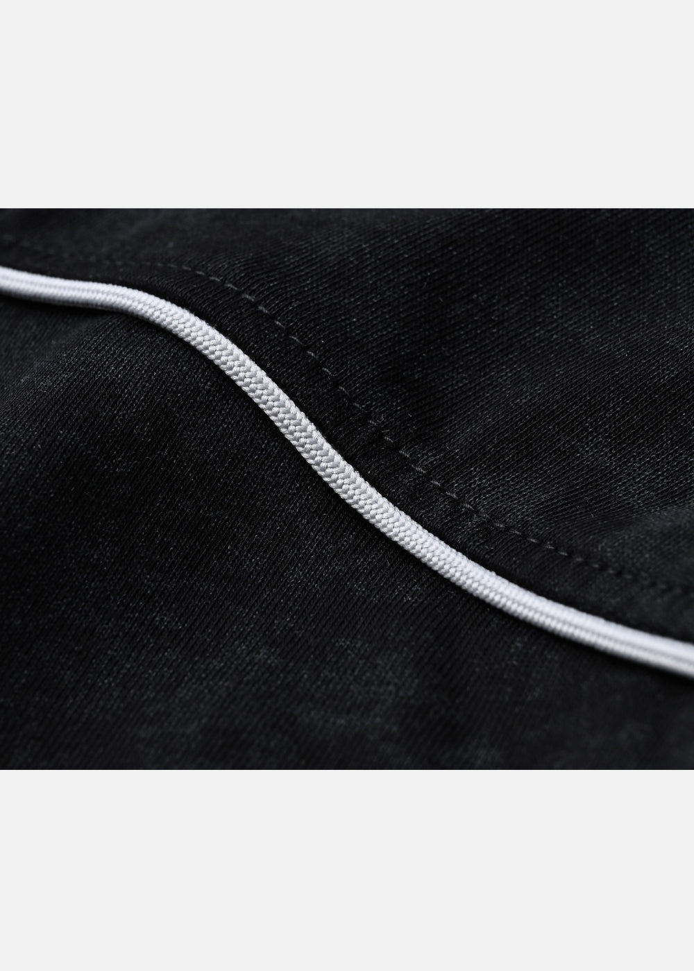 Áo Thun Thoáng Mát Vải Hiệu Ứng Loang The Weekend 027 Đen