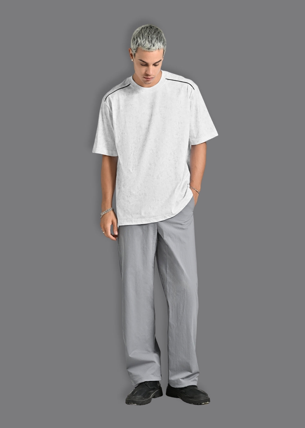 Áo Thun Thoáng Mát Vải Hiệu Ứng Loang The Weekend 027 Trắng