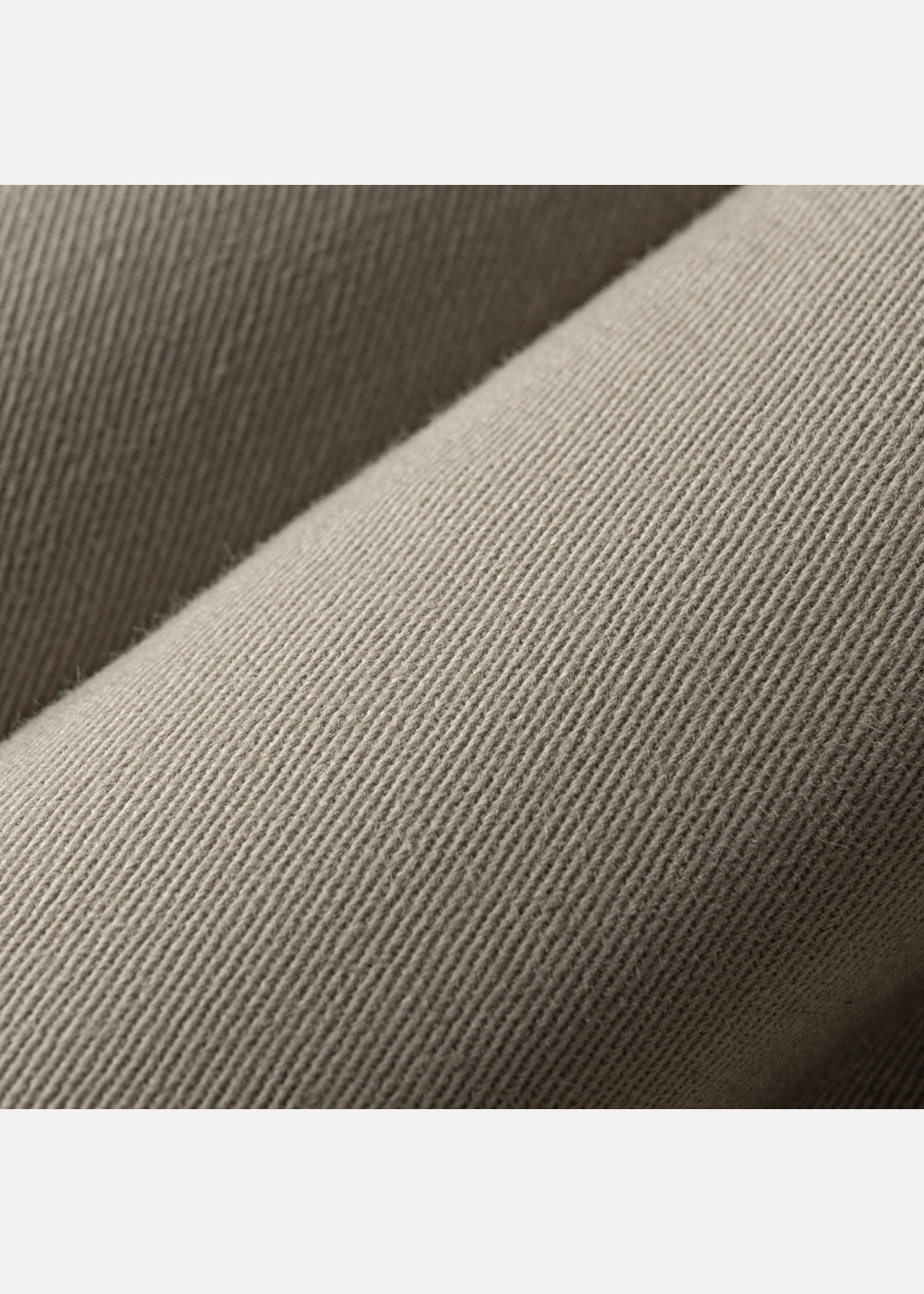 Quần Short Kaki Bền Co Giãn The Weekend 030 Nâu Nhạt