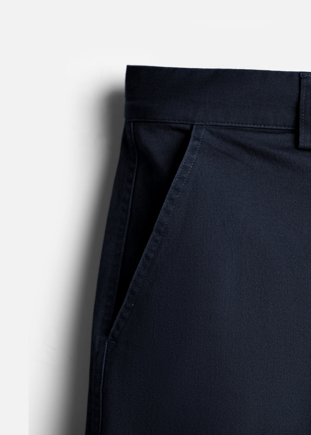 Quần Short Kaki Bền Co Giãn The Weekend 030 Xanh Dương Đậm