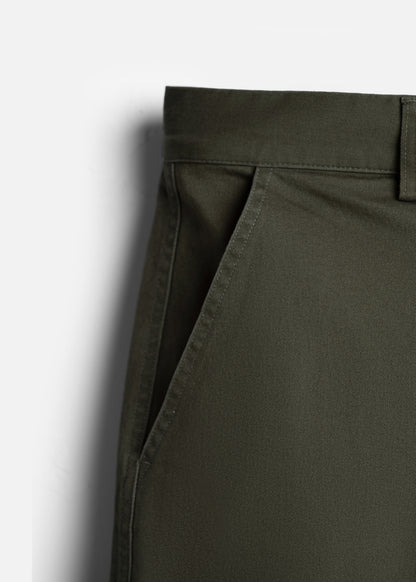 Quần Short Kaki Bền Co Giãn The Weekend 030 Xanh Lá Đậm