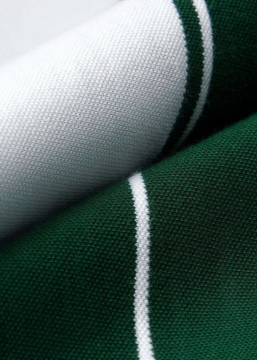 Áo Thun Cổ Polo  FlexFit™ Họa Tiết Sọc Vải Cá Sấu Cotton Mềm Mát The Weekend 047 Màu Rêu 72 Dáng Vừa Vặn F3