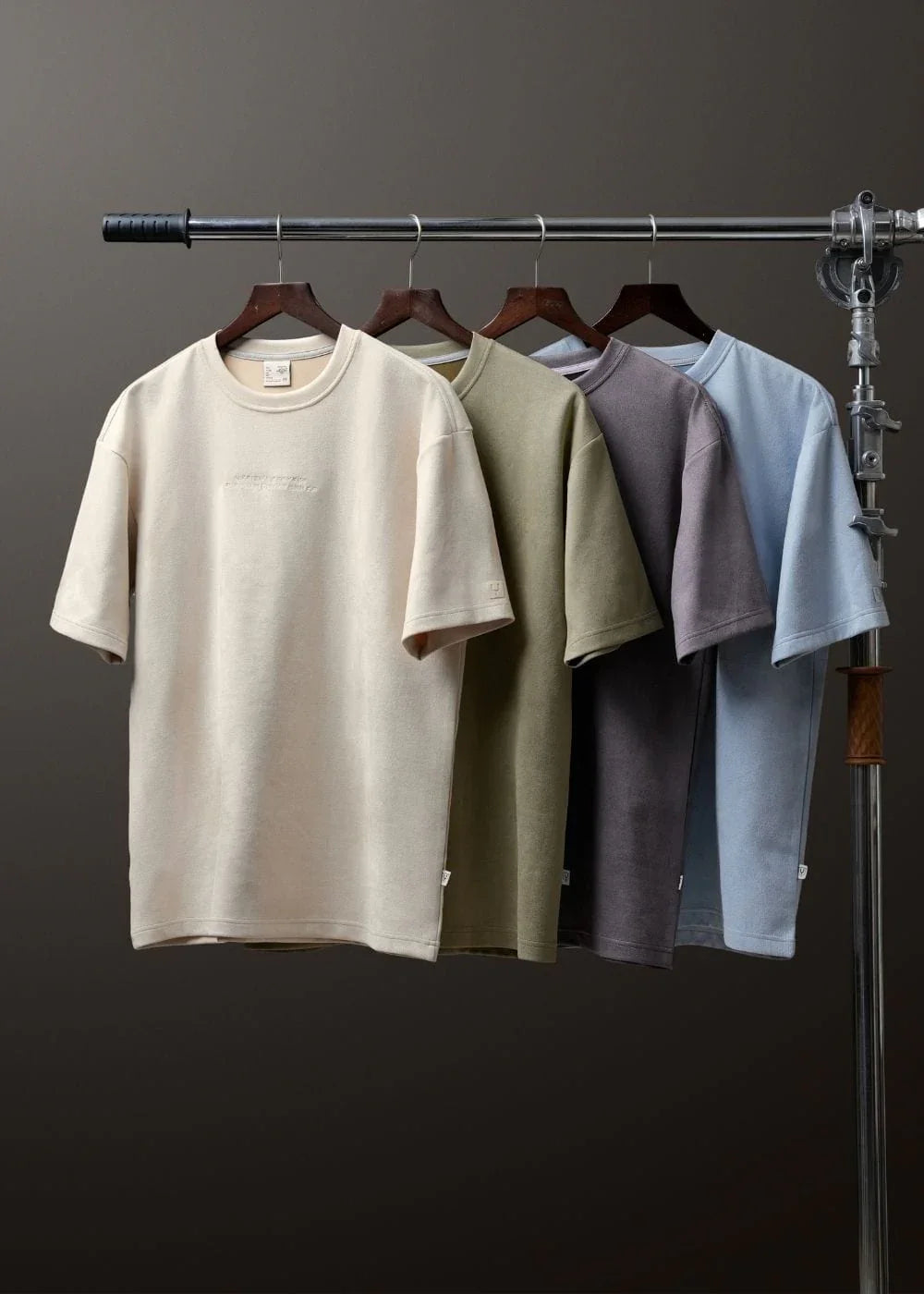 Áo Thun Suede Mềm Mịn The Weekend 014 Xám Đậm - YaMe.vn