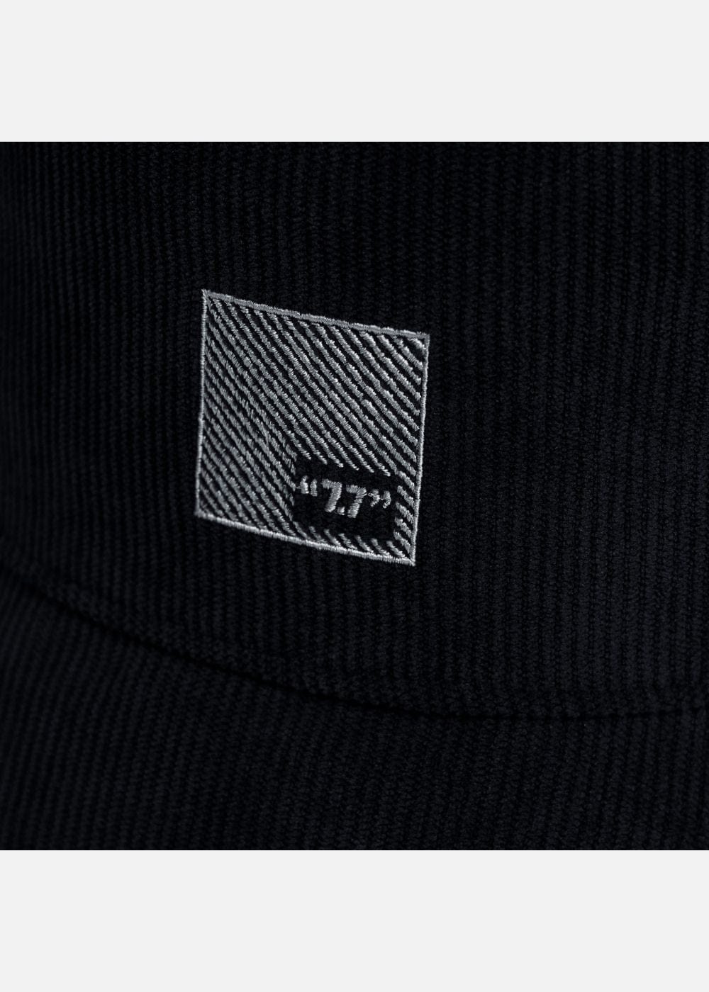 Nón Bucket Nón Seventy Seven 48 Đen