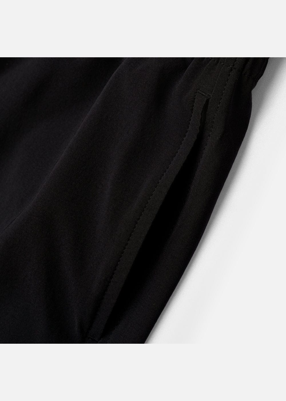 Quần Short Dù Quần Short Non Branded 06 Đen